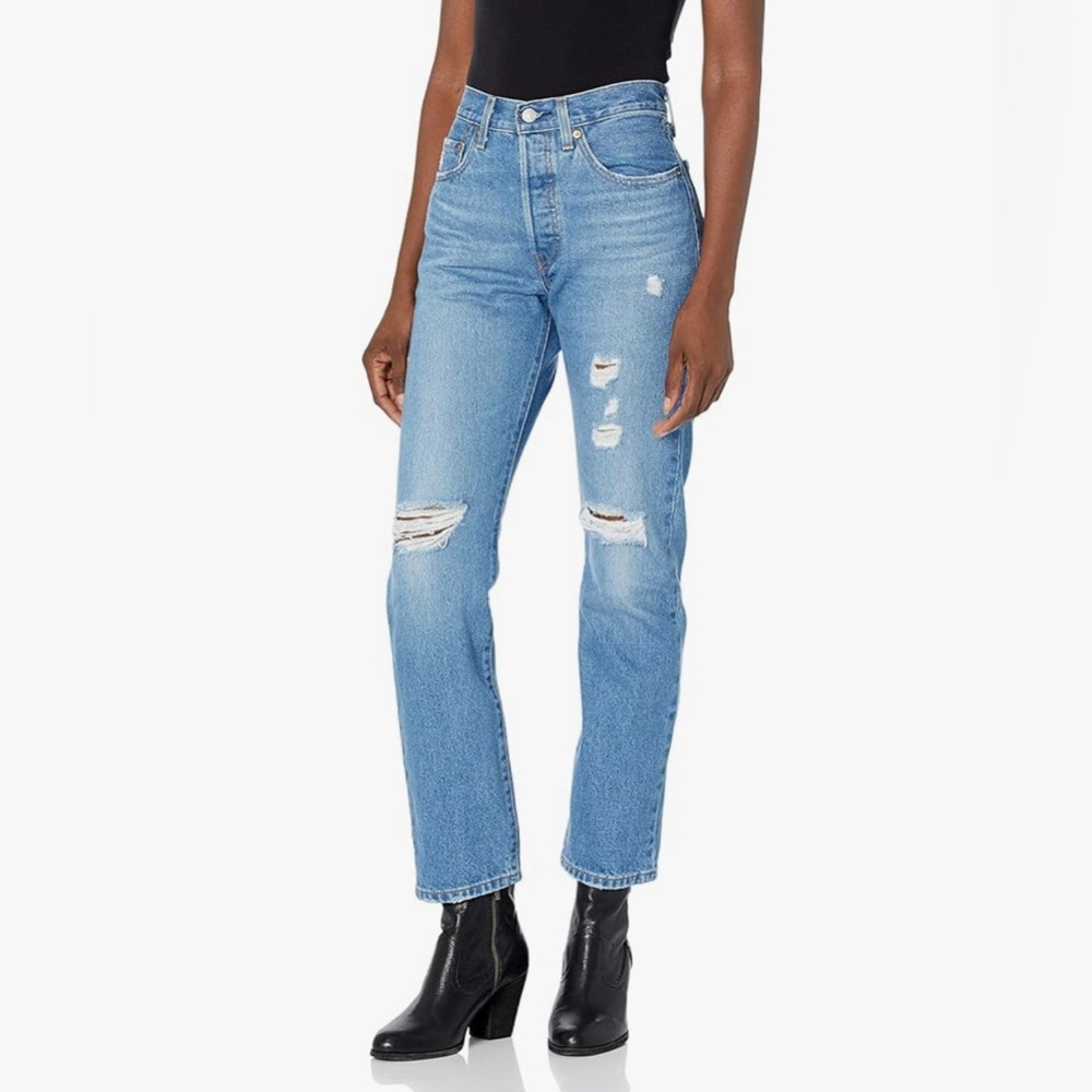 Levi’s 501 distressed jeans 32